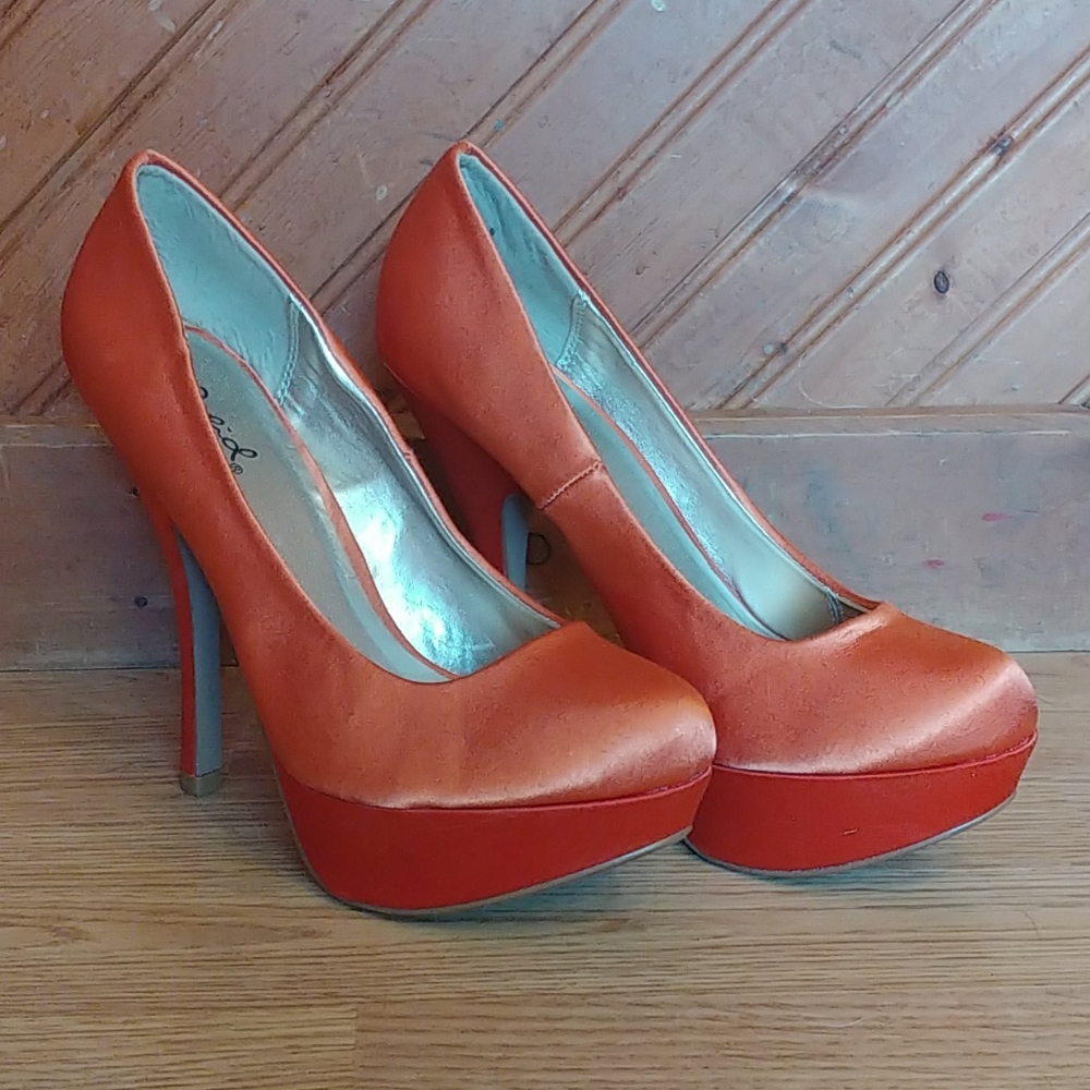 Orange Platform Heels sz 7